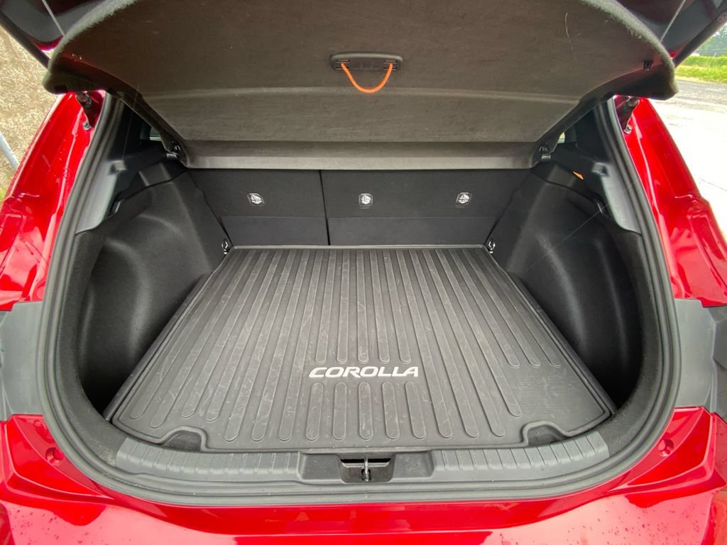 Used 2022 Toyota Corolla XSE FWD image 29