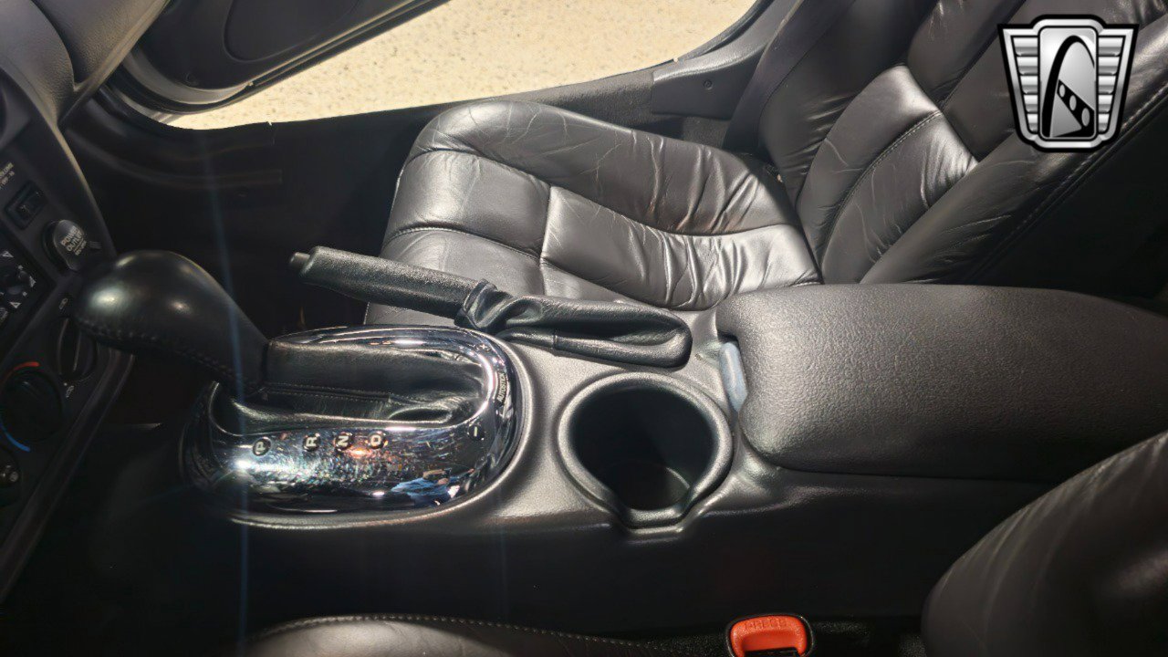 Used 2001 Plymouth Prowler image 25