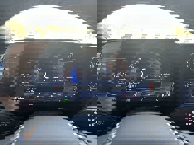 New 2026 Chevrolet Equinox EV LT image 34