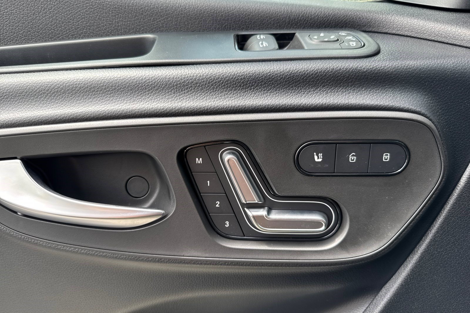 New 2026 Mercedes-Benz Sprinter 2500 image 12