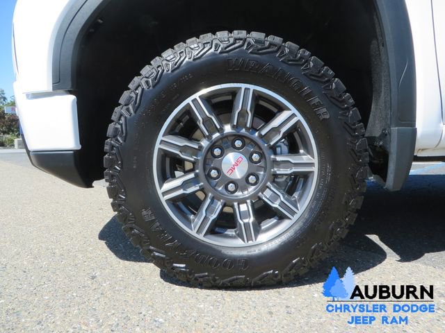Used 2026 GMC Sierra 1500 AT4 AWD/4WD image 9