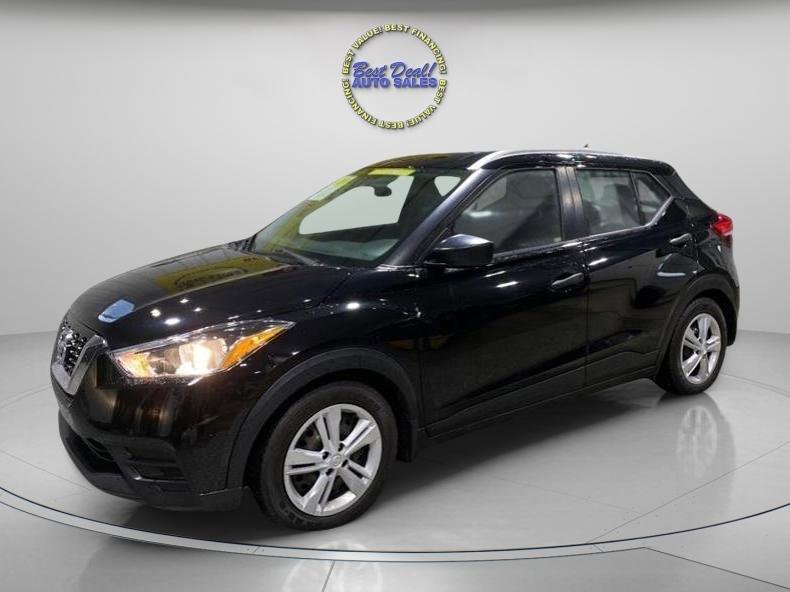 Used 2018 Nissan Kicks S