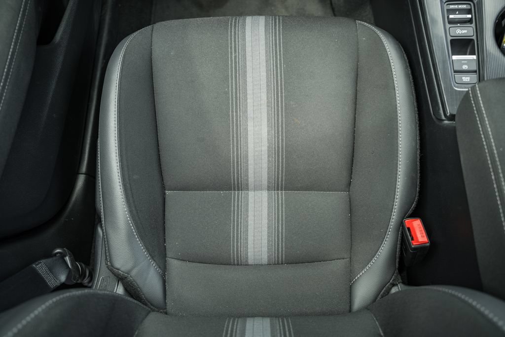 Used 2023 Honda Civic Sport image 29
