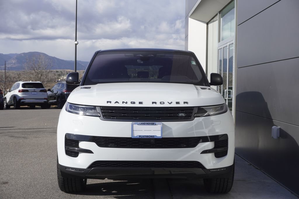 Used 2023 Land Rover Range Rover Sport SE image 5