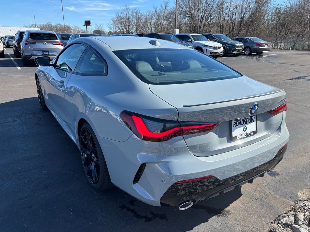 New 2026 BMW 430i Coupe w/ M Sport Package image 3