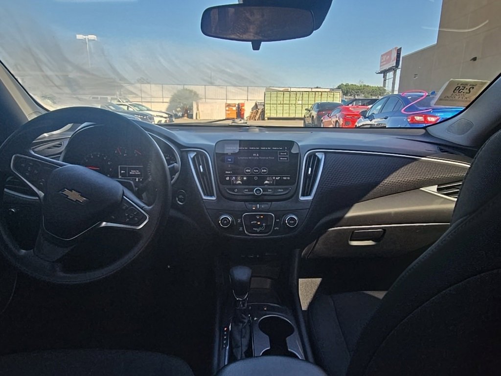 Used 2023 Chevrolet Malibu LS w/ Driver Confidence Package image 5