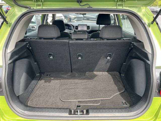 Used 2024 Hyundai Venue SEL FWD image 23