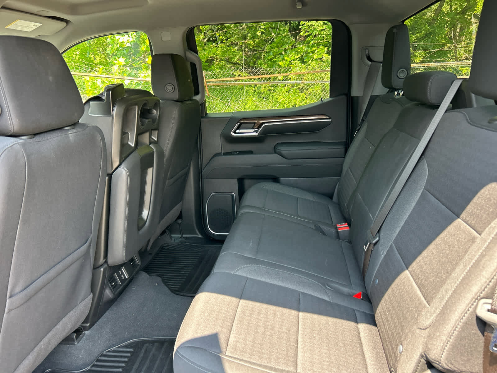 Used 2023 Chevrolet Silverado 1500 LT image 19