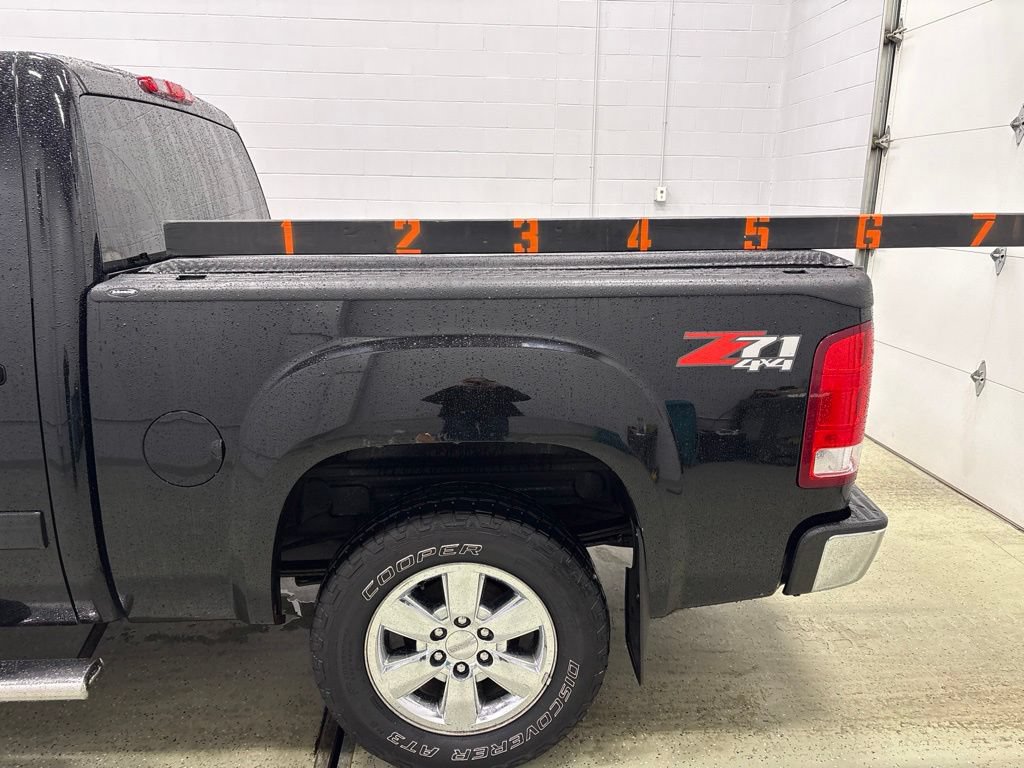 Used 2012 GMC Sierra 1500 SLT w/ SLT Convenience Package AWD/4WD image 12