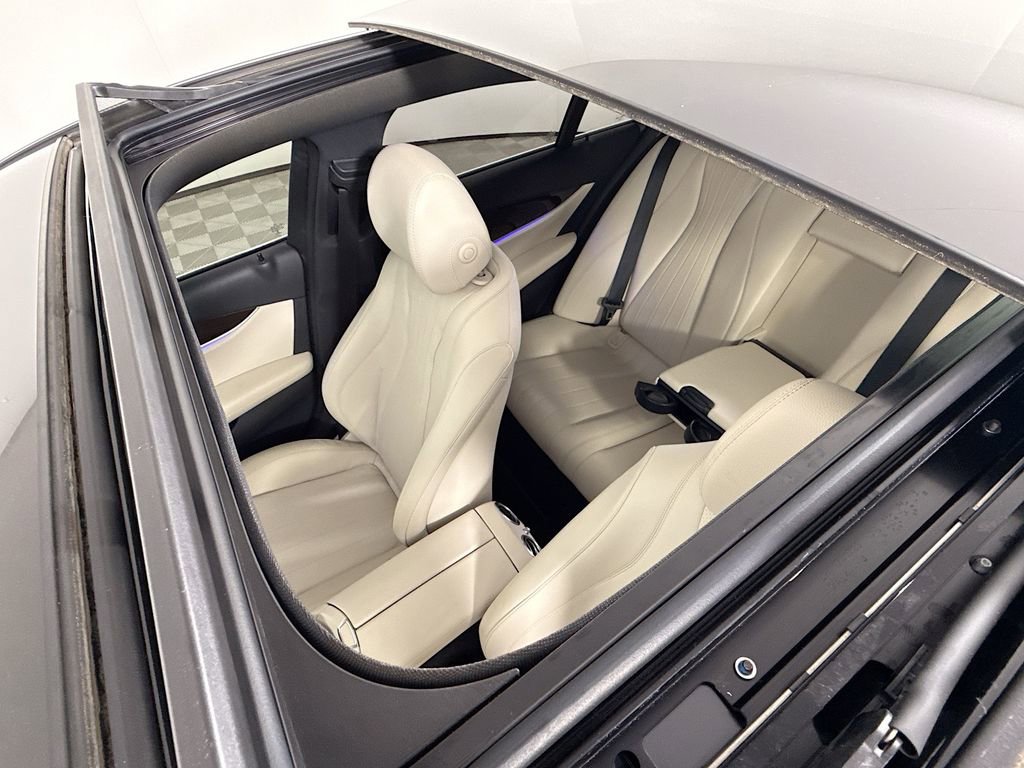 Used 2020 Mercedes-Benz E 350 Sedan image 22