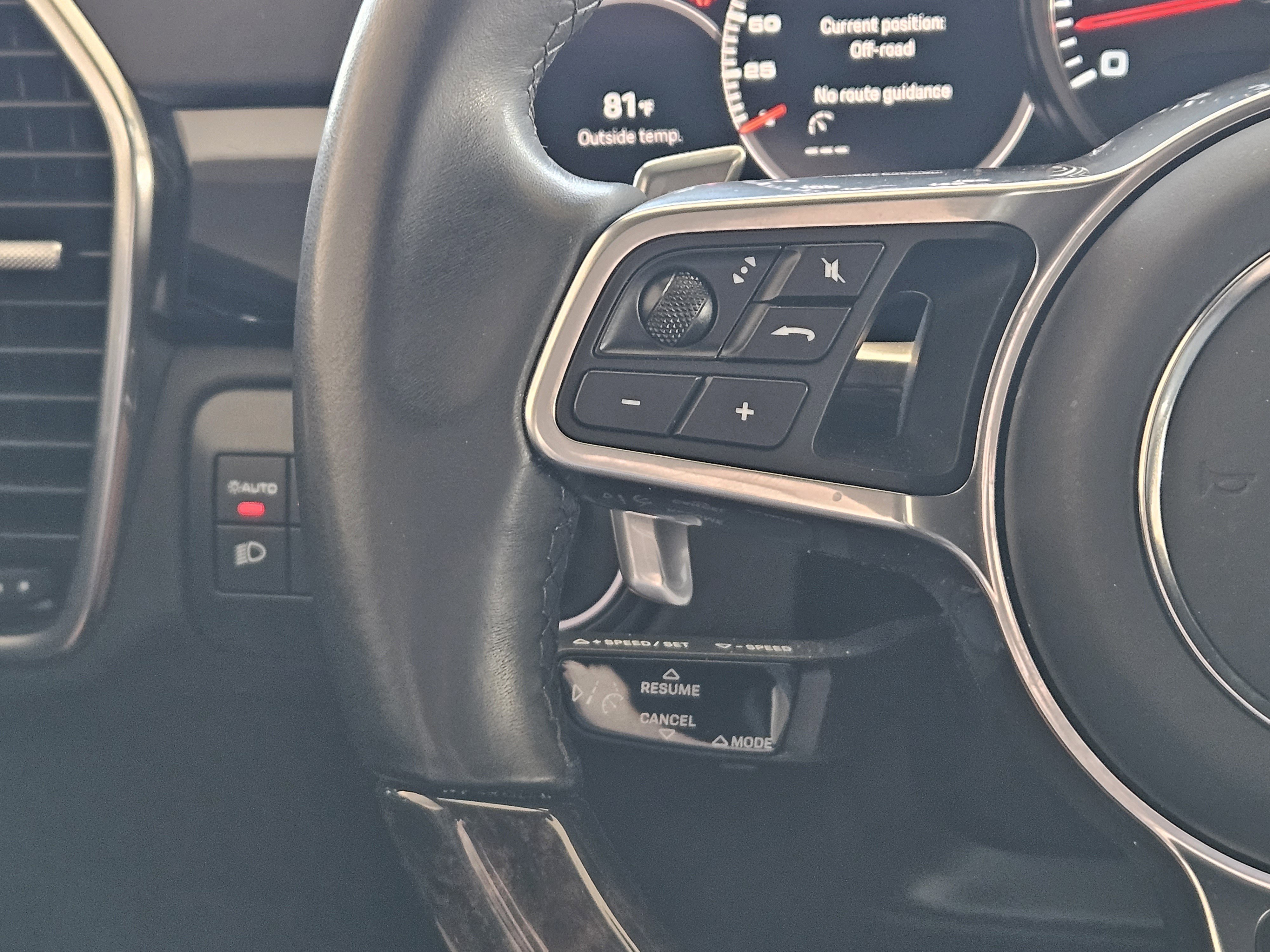 Certified 2022 Porsche Cayenne S image 26