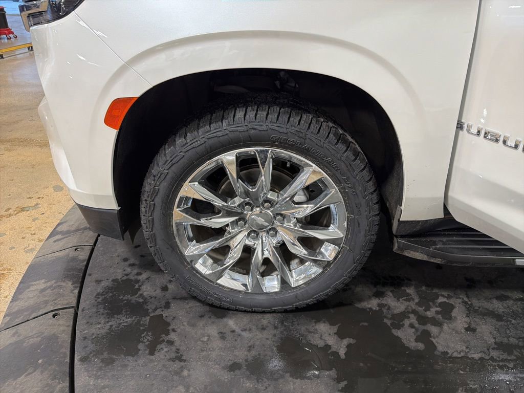 Used 2021 Chevrolet Suburban High Country AWD/4WD image 45