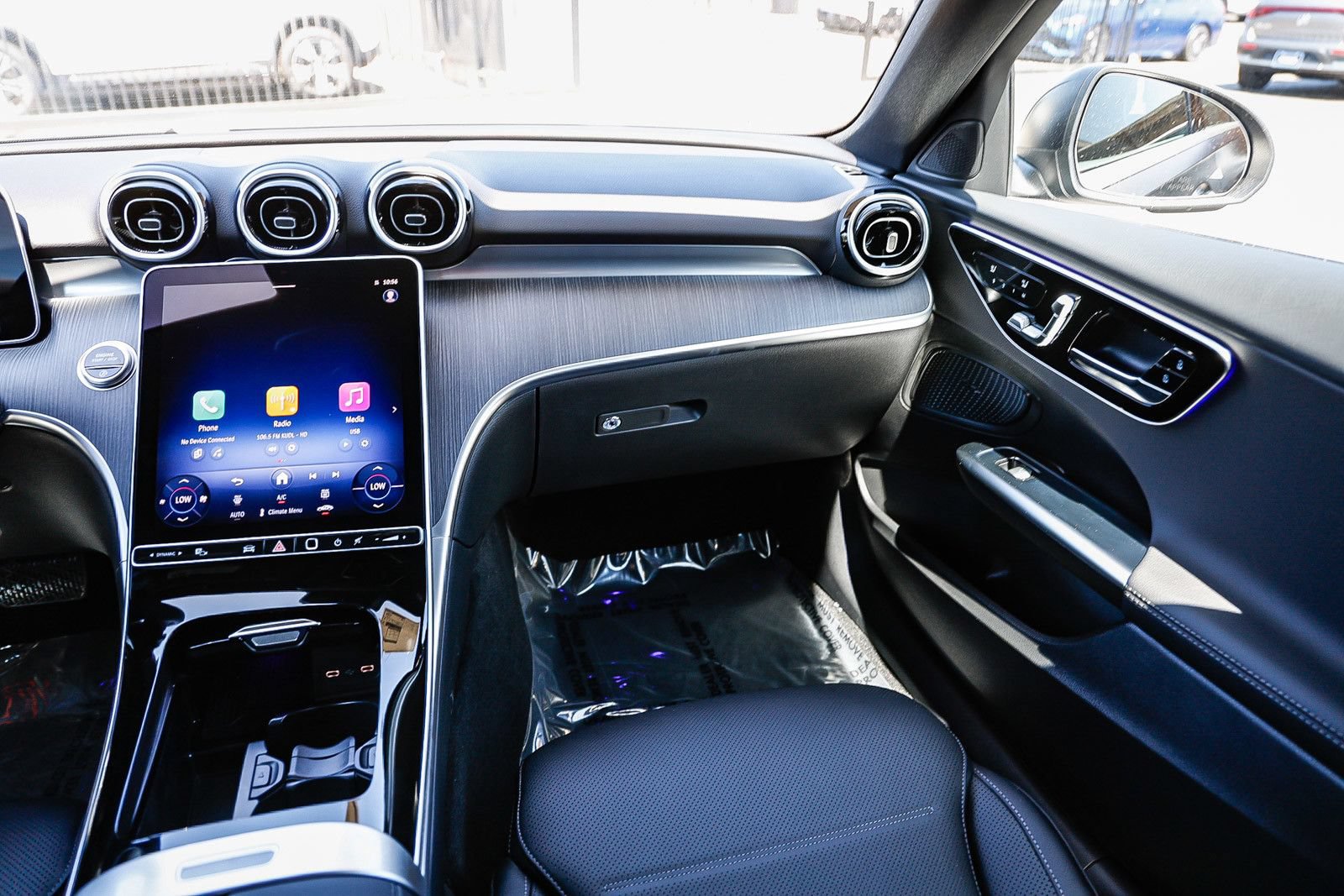 New 2025 Mercedes-Benz C 300 Sedan image 15