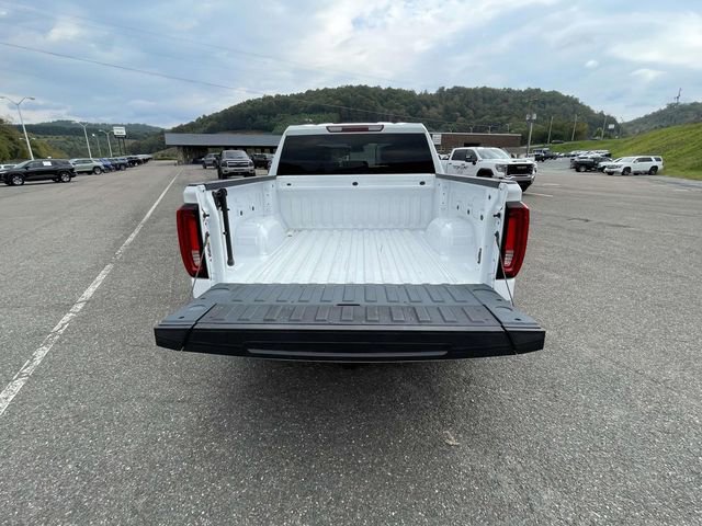 Certified 2025 GMC Sierra 1500 SLT image 9