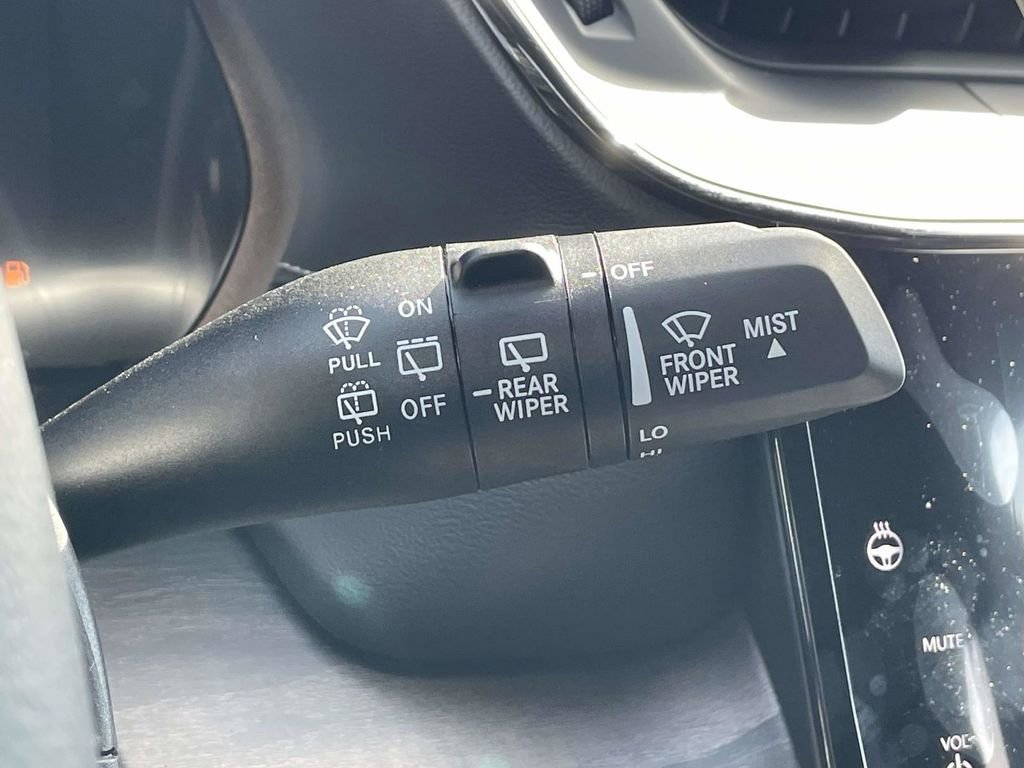 New 2026 Jeep Grand Cherokee Limited w/ Luxury Tech Group II image 33