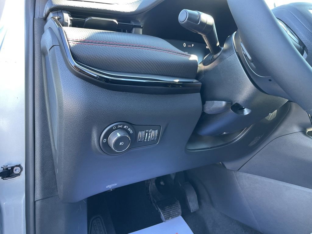 New 2026 Jeep Compass Trailhawk w/ Sun, Sound & Navigation Group image 18
