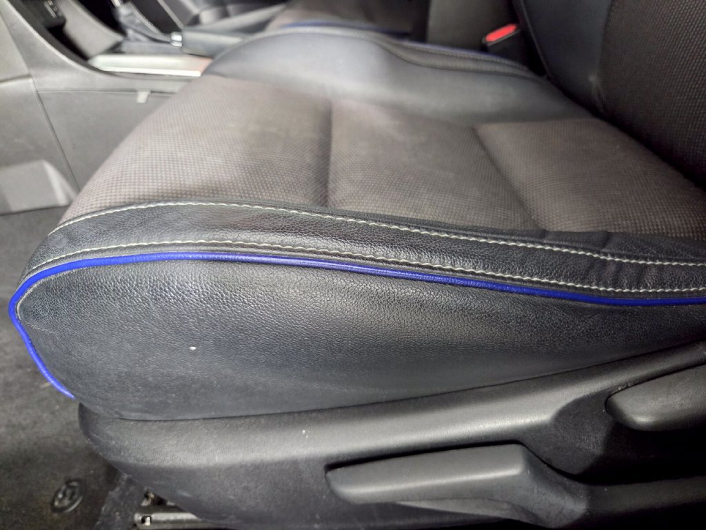 Used 2019 Toyota Corolla SE FWD image 10