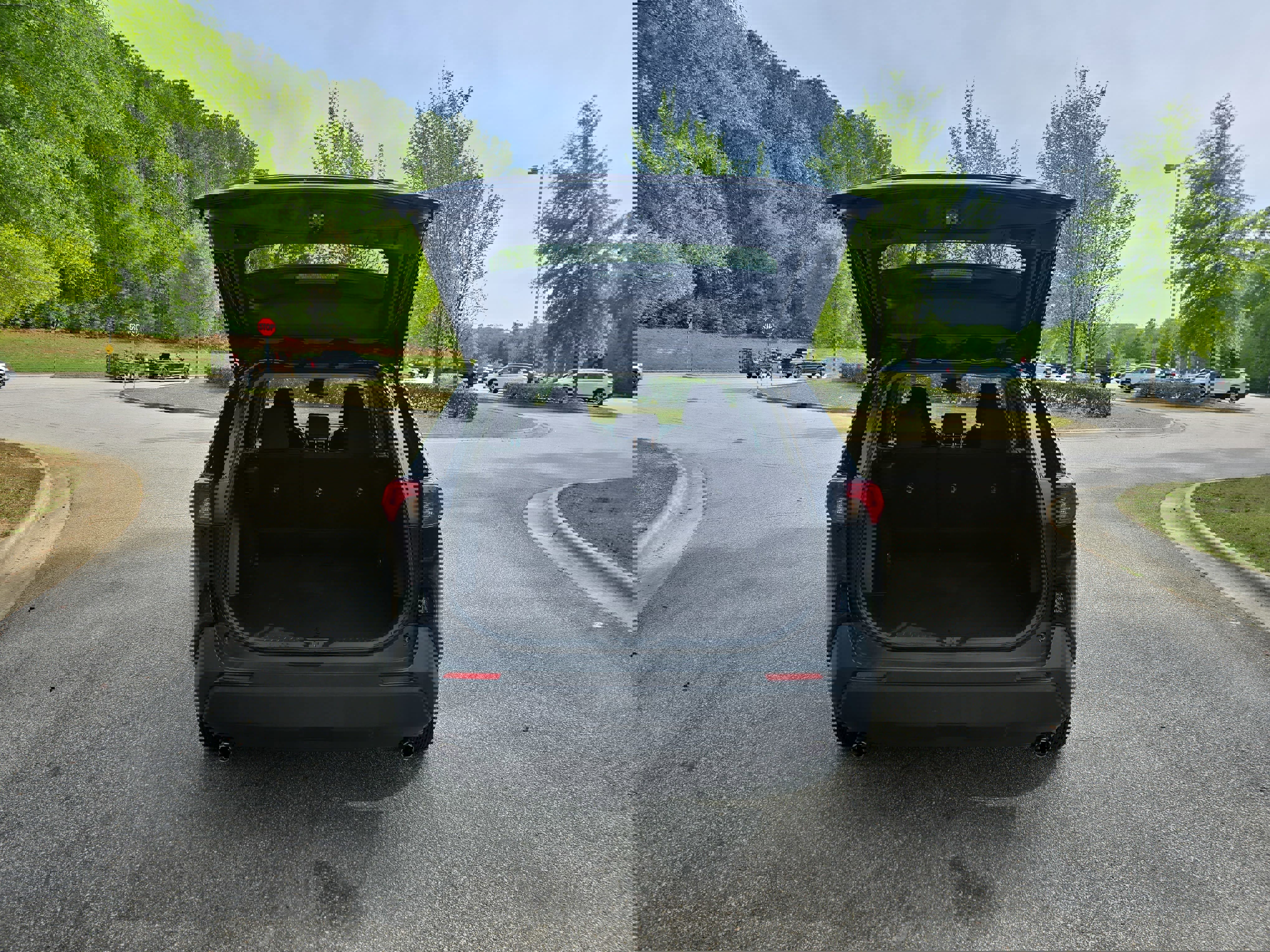 Used 2023 Toyota RAV4 LE image 12