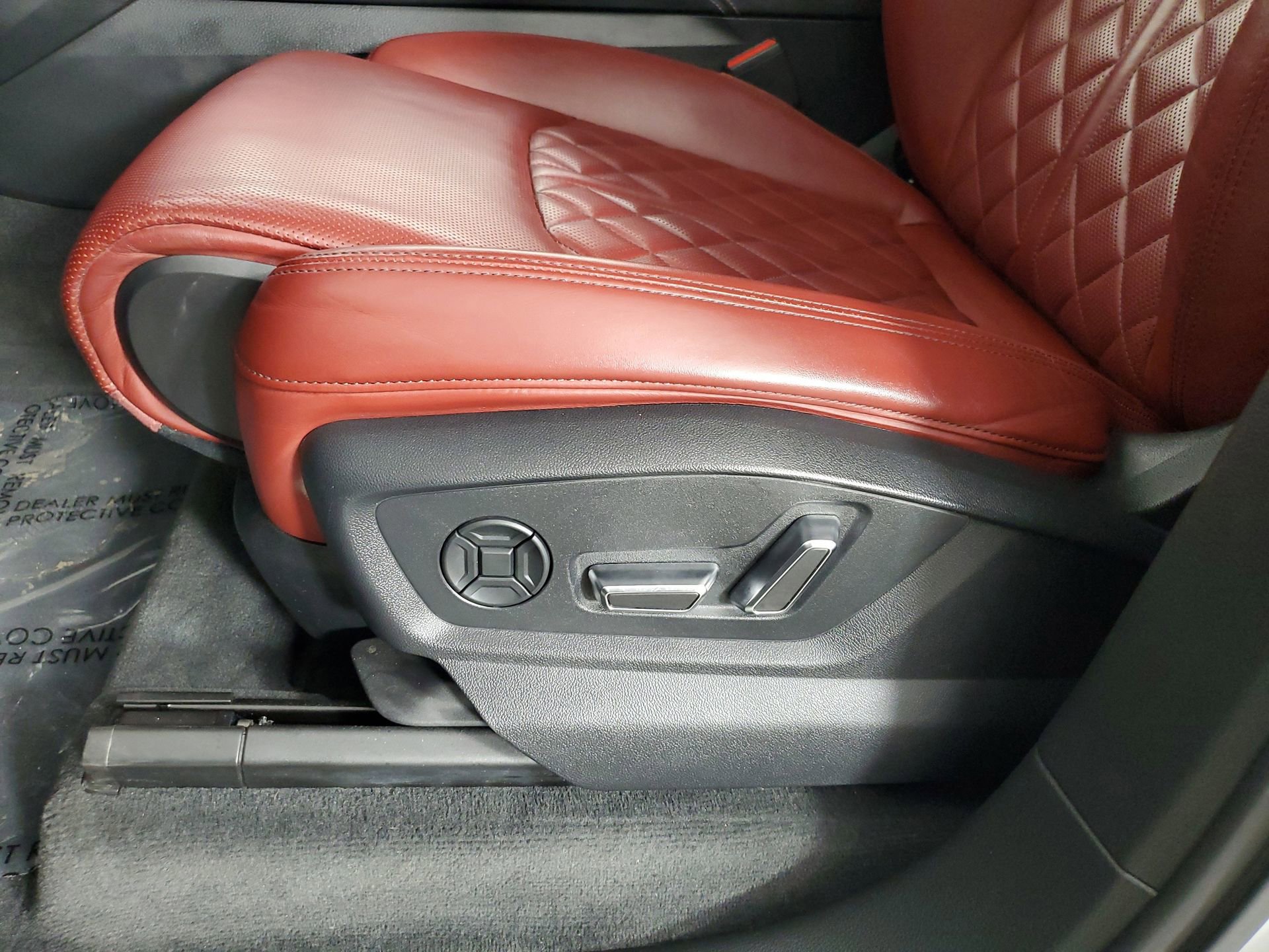 Certified 2022 Audi SQ7 Prestige w/ Prestige Package image 27