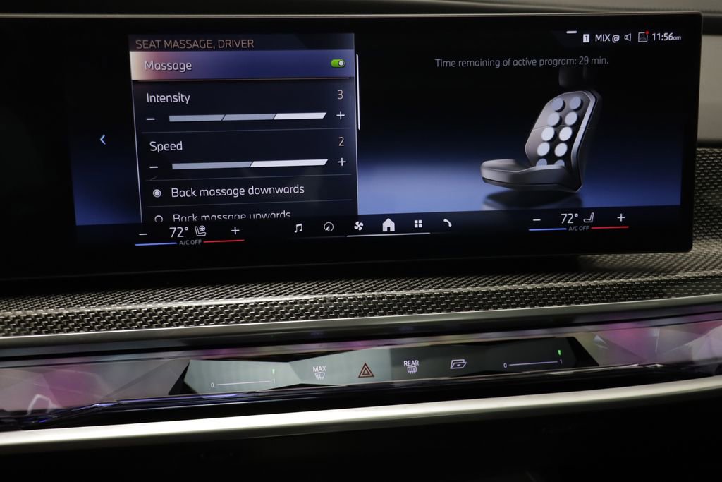 Certified 2025 BMW 760i xDrive w/ Executive Package AWD/4WD image 9