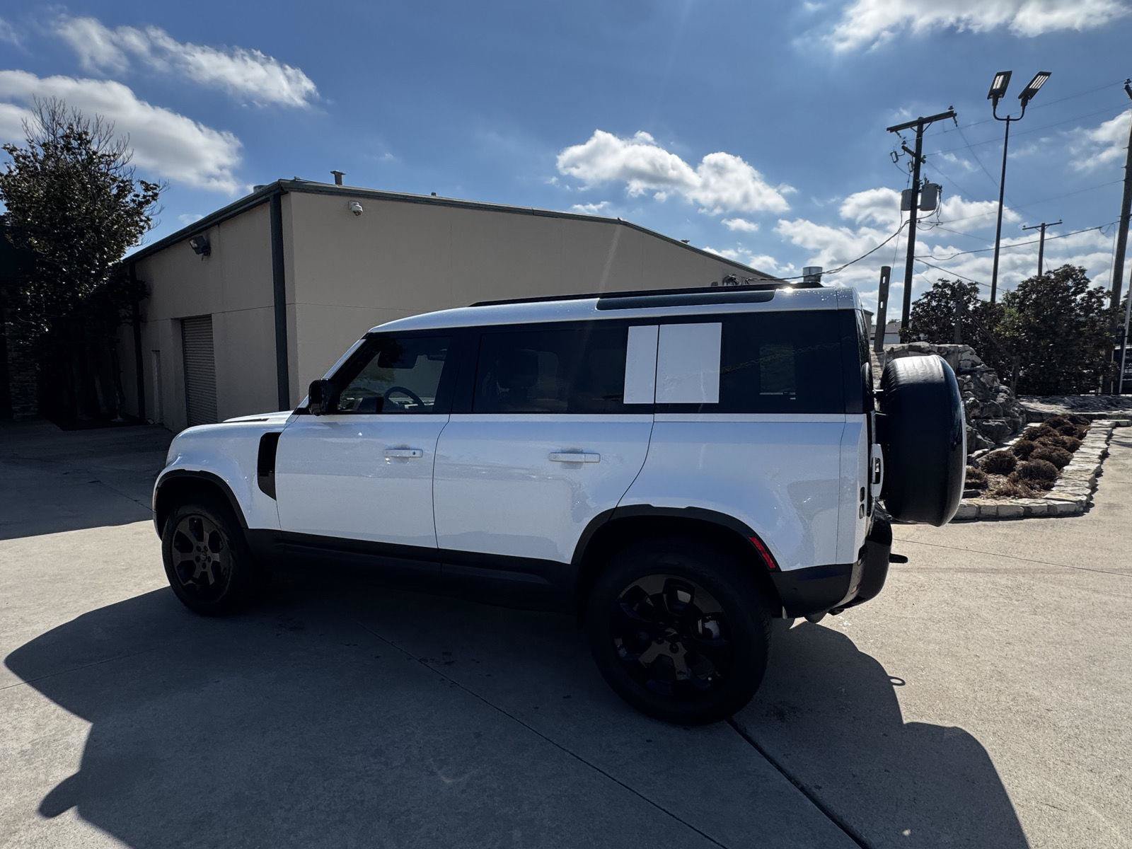 Certified 2026 Land Rover Defender 110 S AWD/4WD image 4