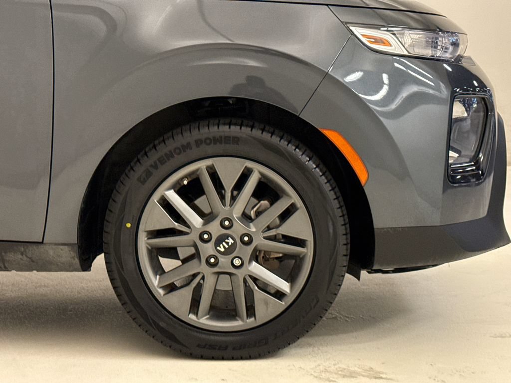 Used 2021 Kia Soul EX FWD image 6