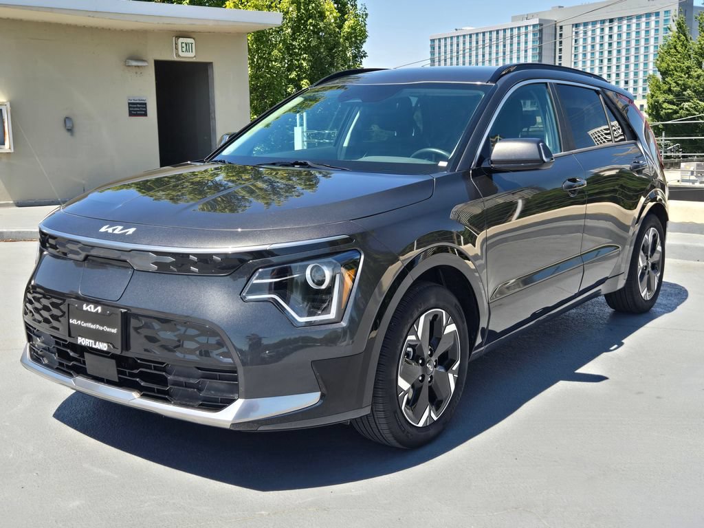 Used 2024 Kia Niro Wind w/ Wind Preserve Package FWD image 8