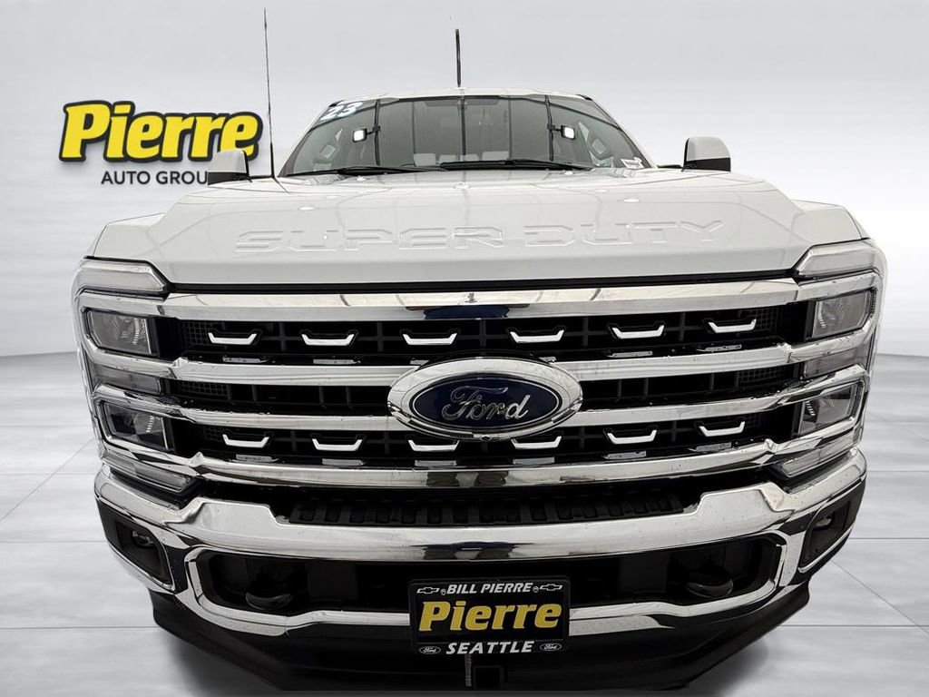 Used 2023 Ford F250 Lariat w/ FX4 Off-Road Package AWD/4WD image 8