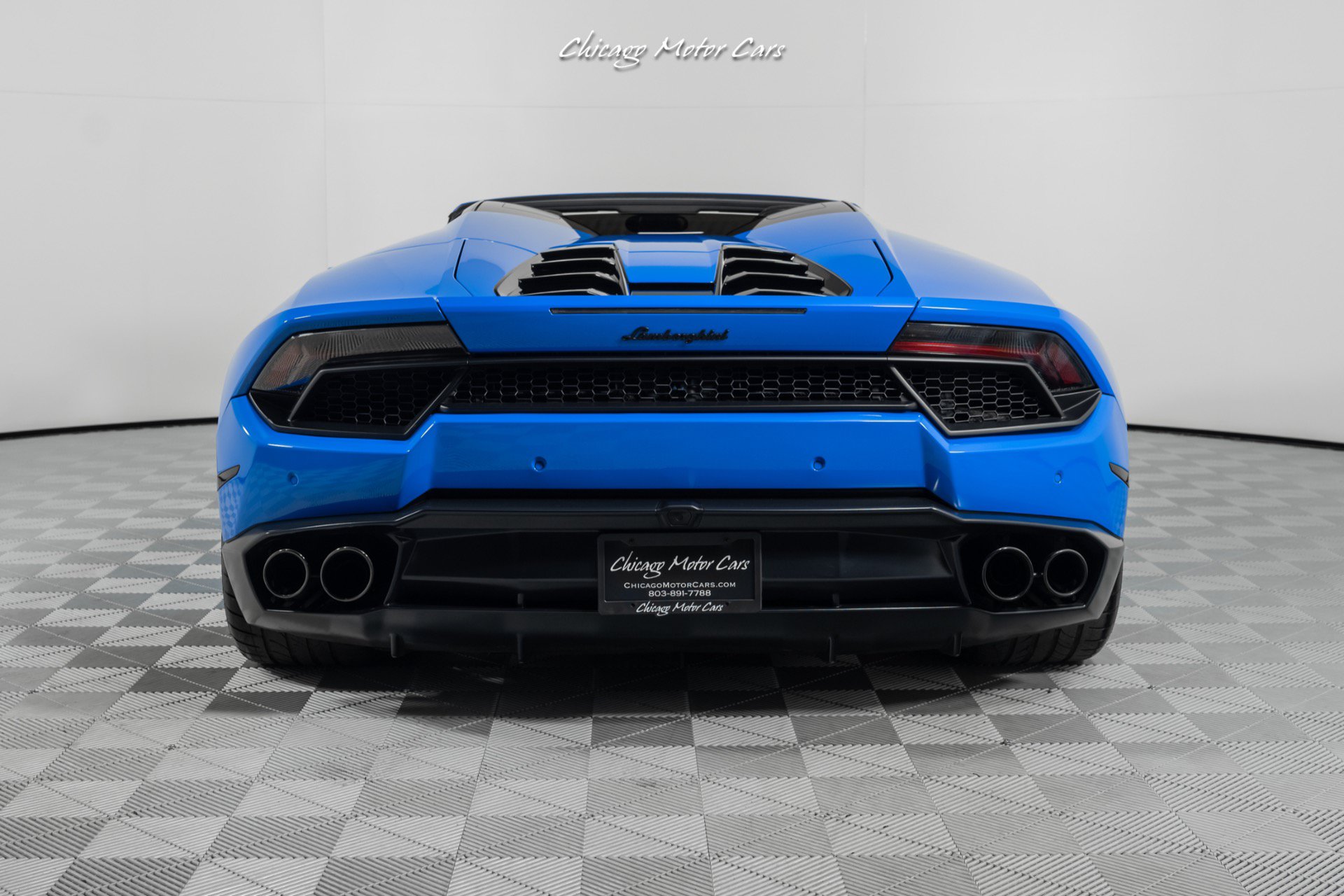 Used 2017 Lamborghini Huracan LP 580-2 RWD image 6