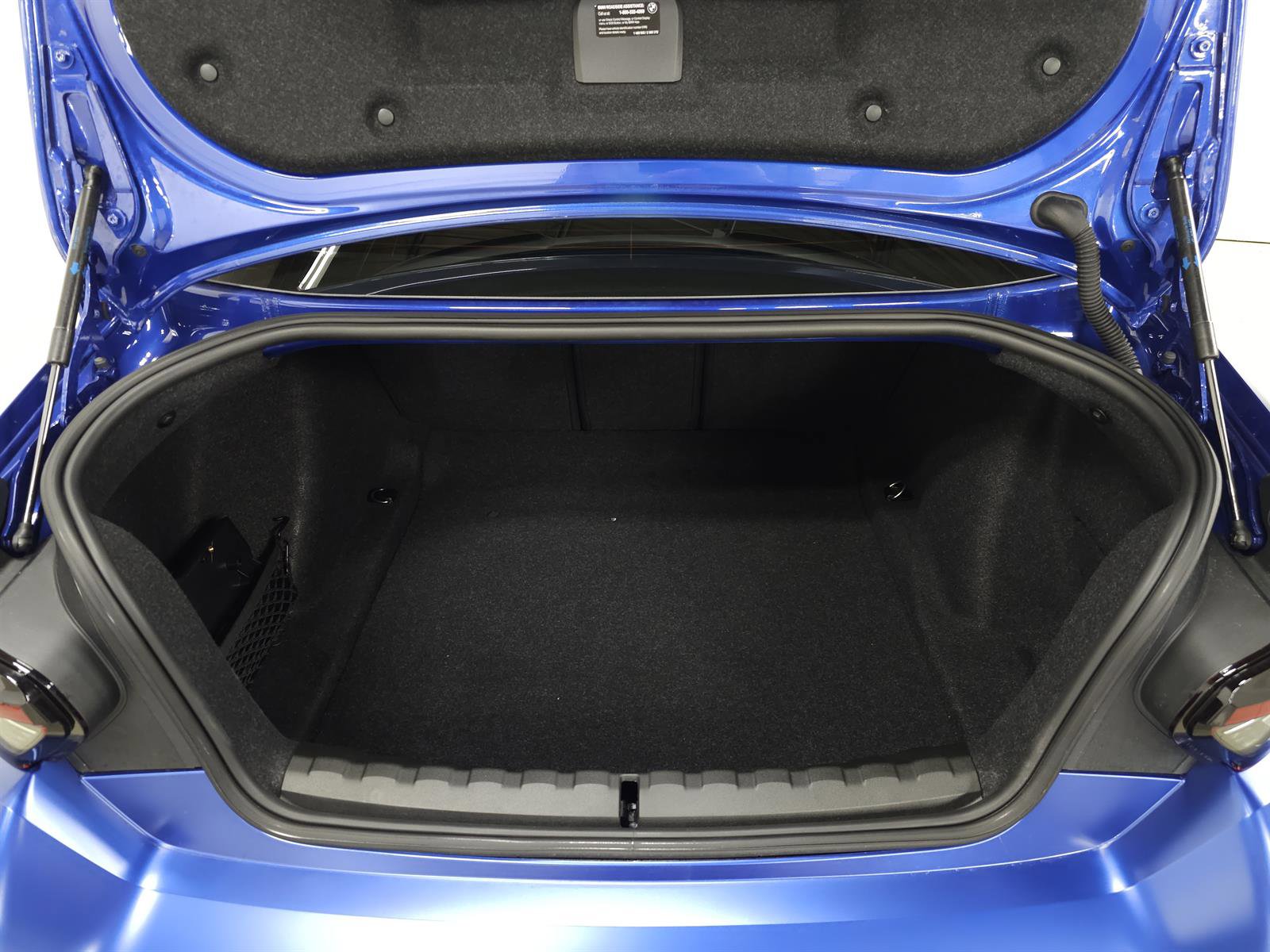Used 2025 BMW M2 w/ Lighting Package RWD image 8