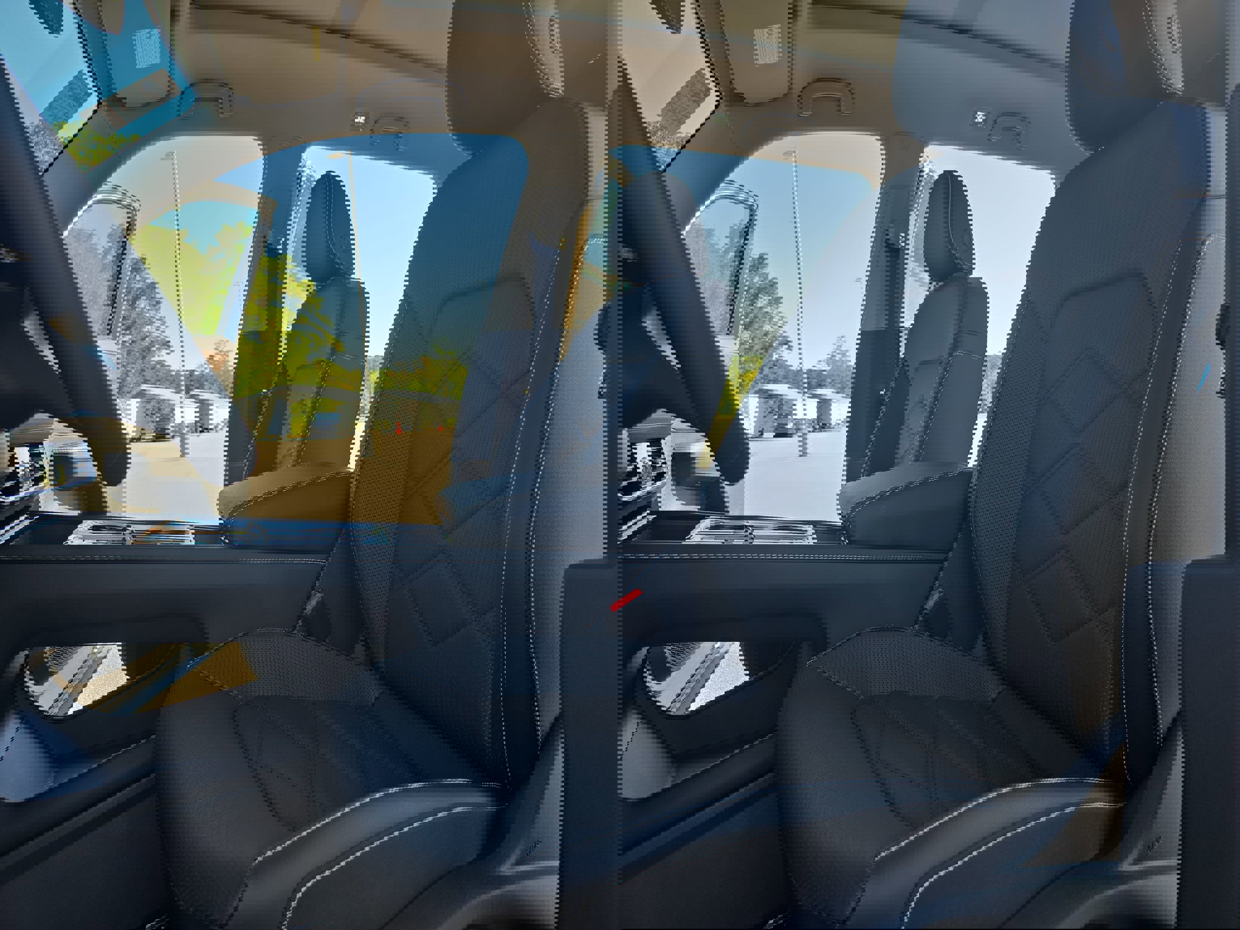 New 2026 Volkswagen Atlas SE image 16