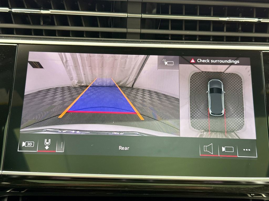 Used 2026 Audi Q7 3.0T Premium Plus w/ Premium Plus Package image 16