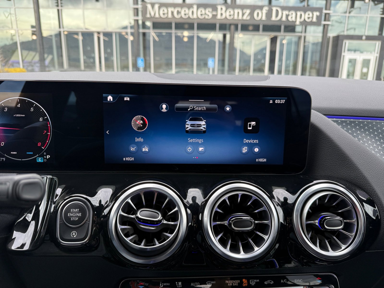 Certified 2025 Mercedes-Benz GLA 250 4MATIC image 12