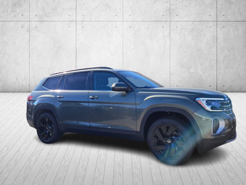 New 2026 Volkswagen Atlas SE image 3