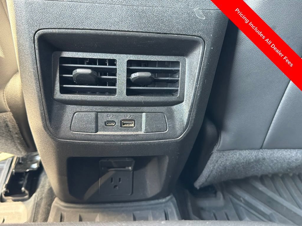 Used 2023 Chevrolet Colorado LT w/ LT Convenience Package III AWD/4WD image 37