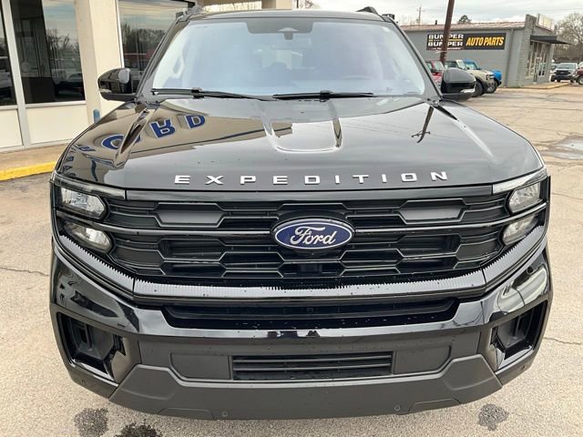 Used 2025 Ford Expedition Active image 11