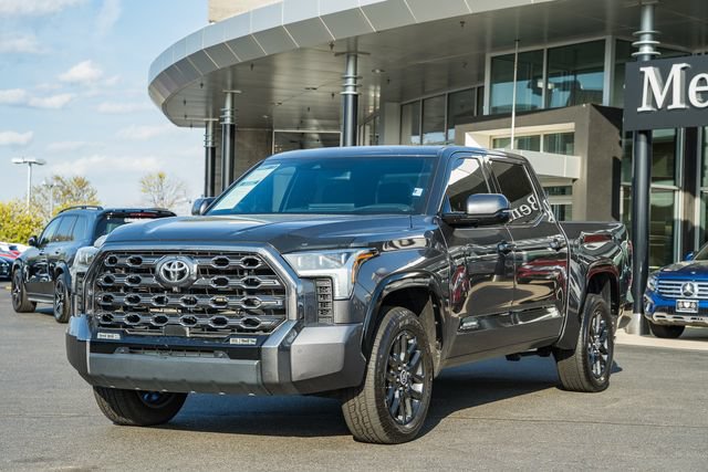 Used 2023 Toyota Tundra Platinum AWD/4WD image 3