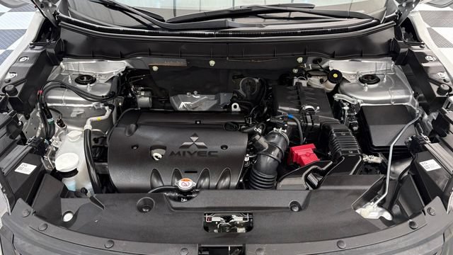 Used 2025 Mitsubishi Outlander Sport ES AWD/4WD image 8