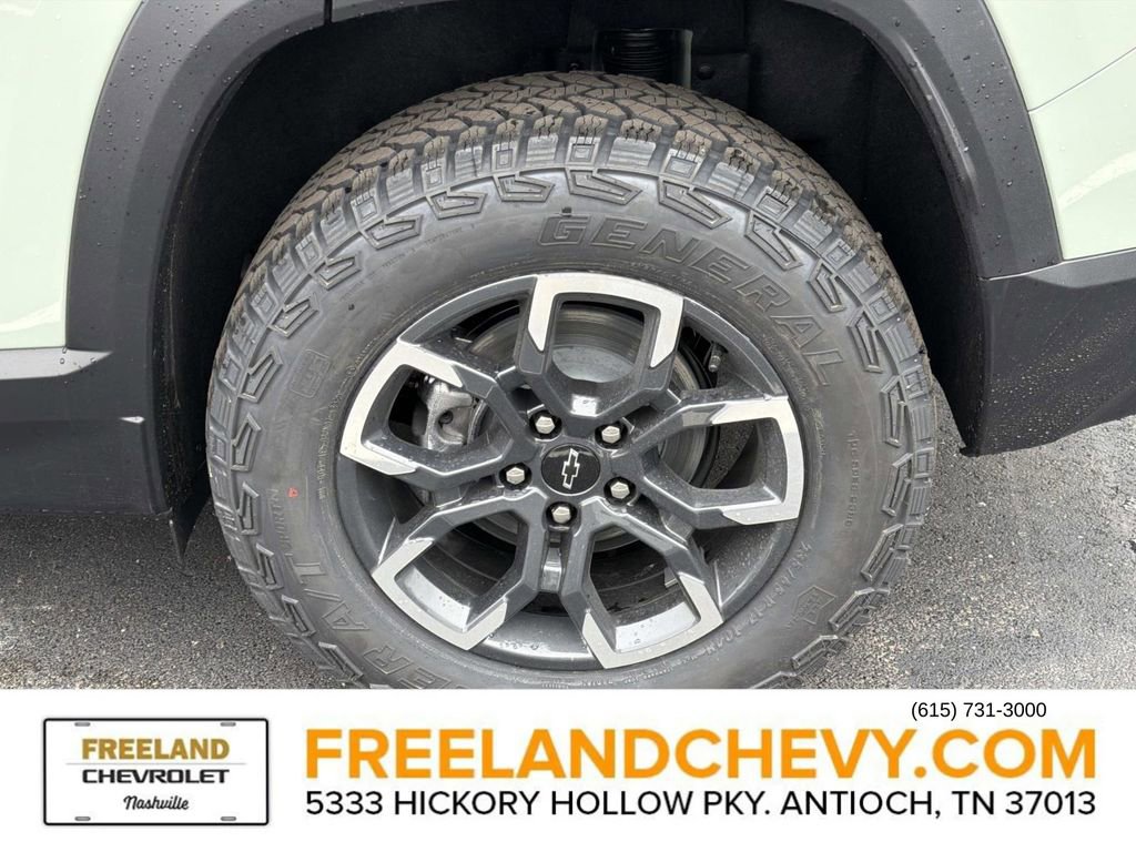 New 2026 Chevrolet Equinox ACTIV w/ Safety and Technology Package image 10