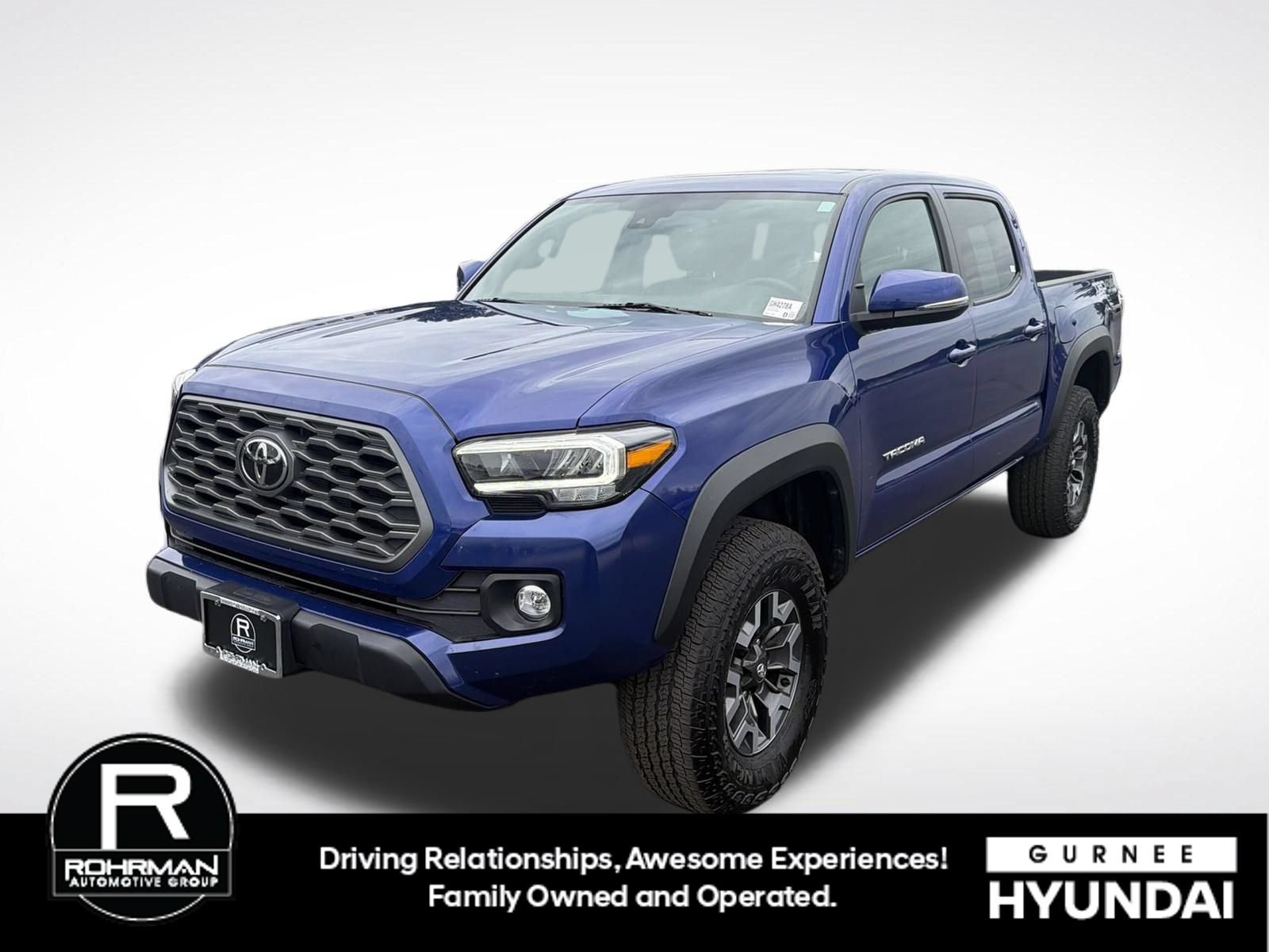 Used 2023 Toyota Tacoma TRD Off-Road w/ TRD Premium Off Road Package AWD/4WD image 5