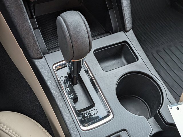 Used 2019 Subaru Outback 3.6R Limited w/ Popular Package #2 image 12