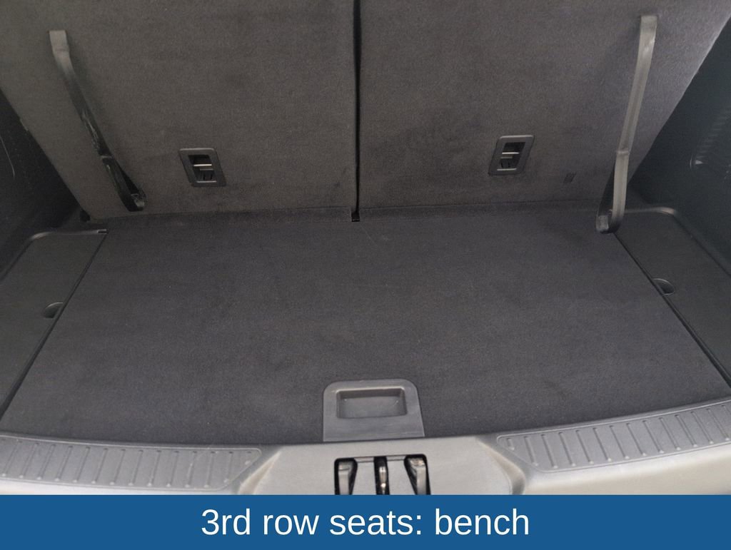 Used 2024 Ford Explorer XLT w/ Equipment Group 202A image 29