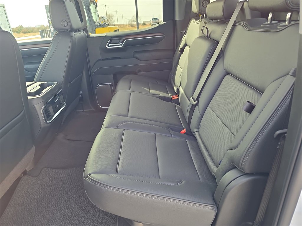 New 2026 GMC Sierra 1500 Denali w/ Denali Reserve Package image 14