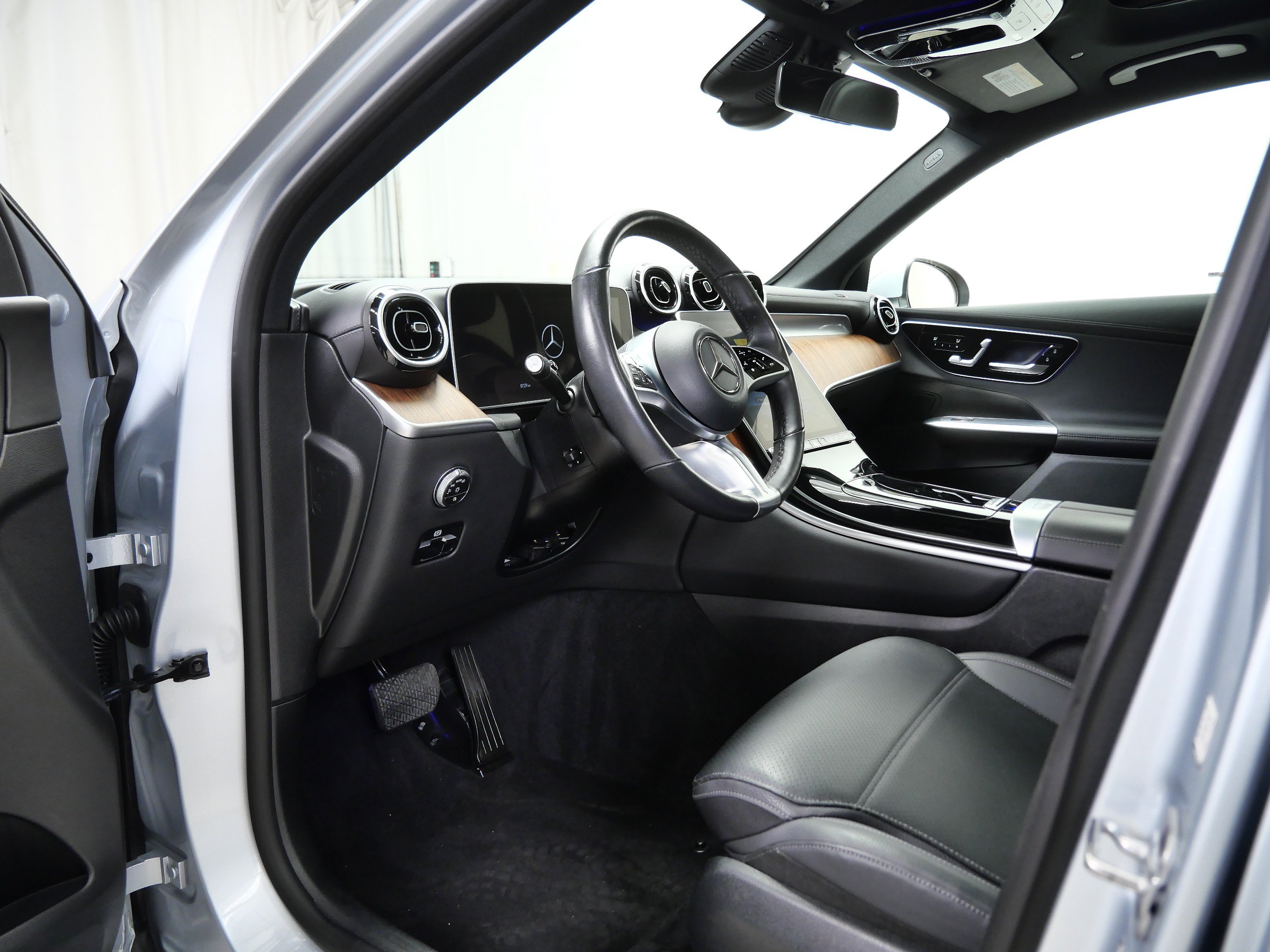 Certified 2023 Mercedes-Benz GLC 300 4MATIC image 14
