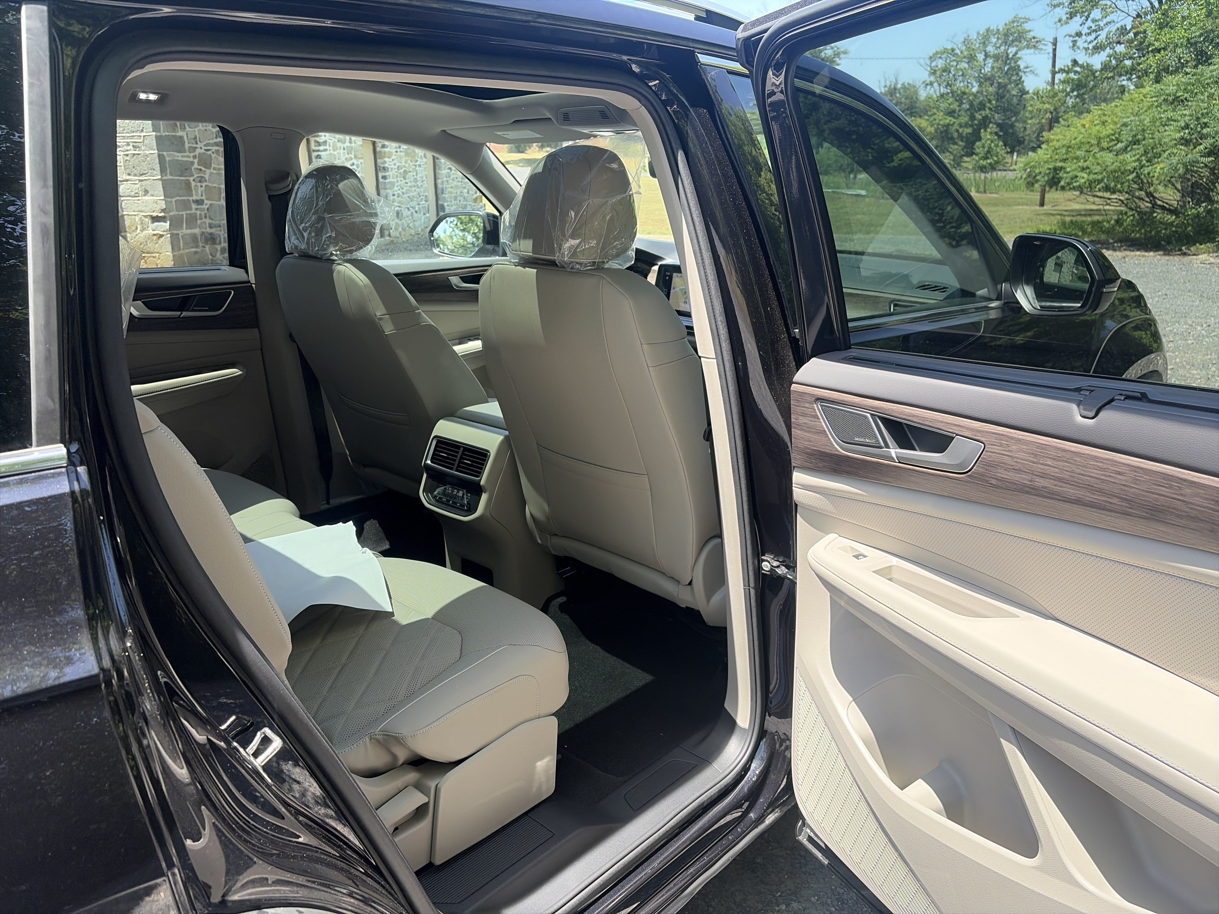 New 2026 Volkswagen Atlas SEL Premium R-Line AWD/4WD image 18