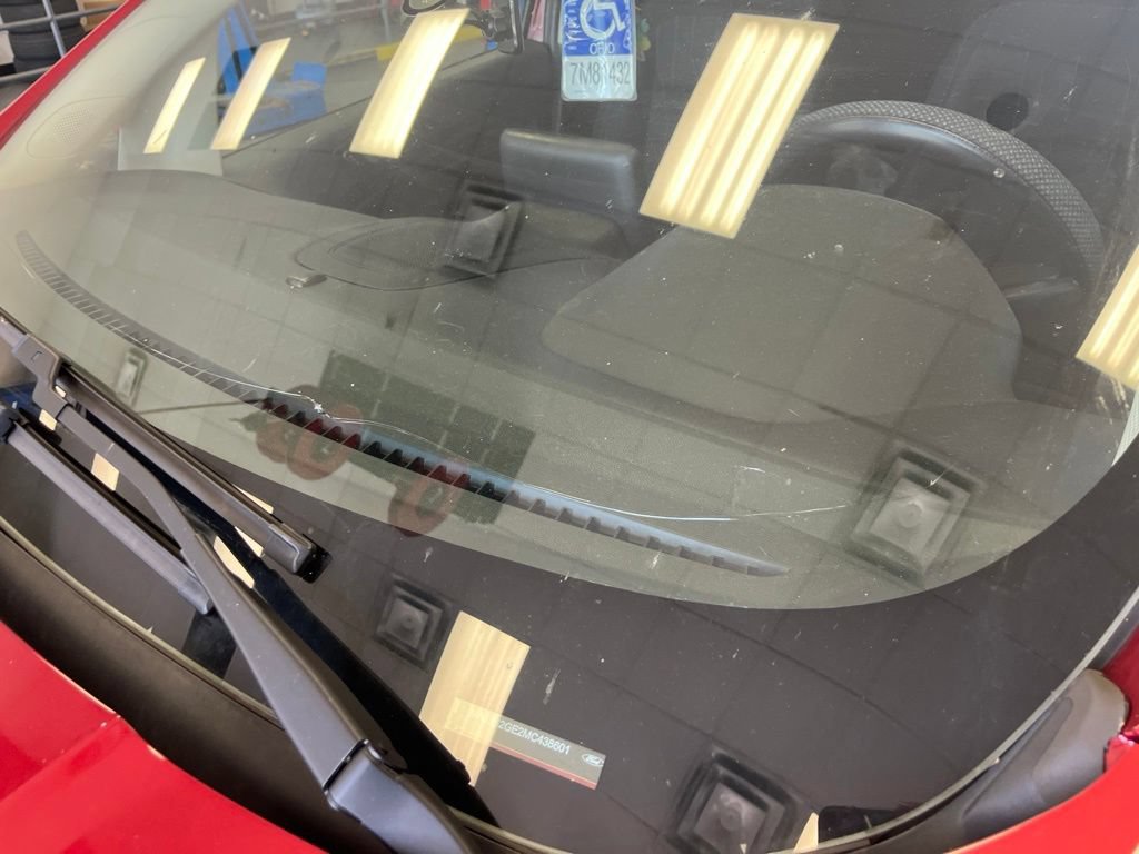 Certified 2021 Ford EcoSport SE w/ SE Convenience Package FWD image 4