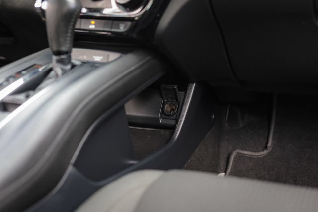 Used 2020 Honda HR-V Sport image 44