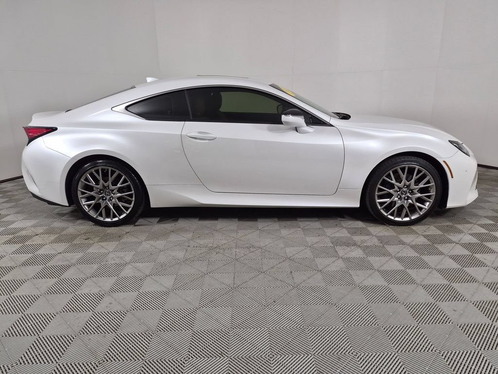 Used 2022 Lexus RC 350 w/ Premium Package RWD image 2