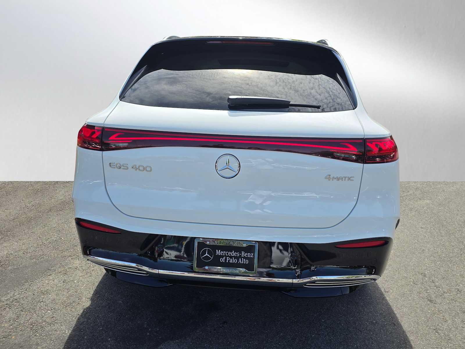 New 2026 Mercedes-Benz EQS 400 4MATIC SUV image 4