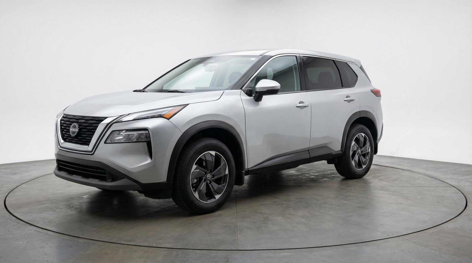 Used 2025 Nissan Rogue SV image 3